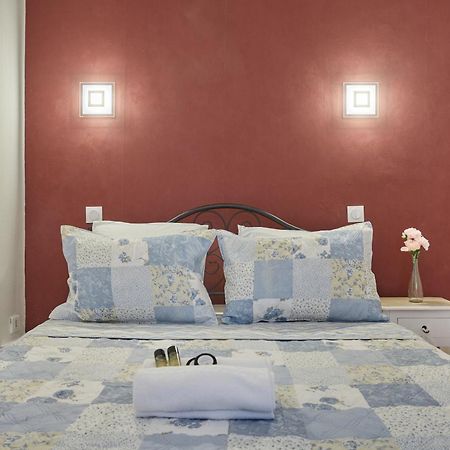 Hotel Petit Vix パリ エクステリア 写真