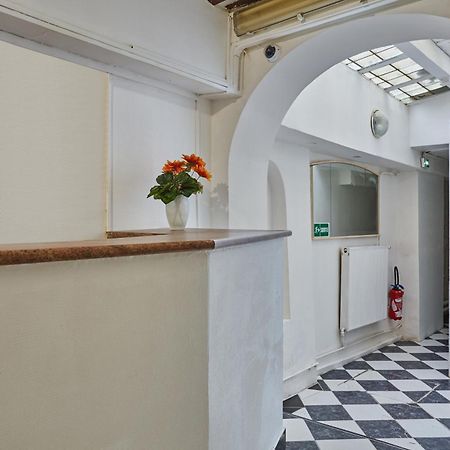 Hotel Petit Vix パリ エクステリア 写真